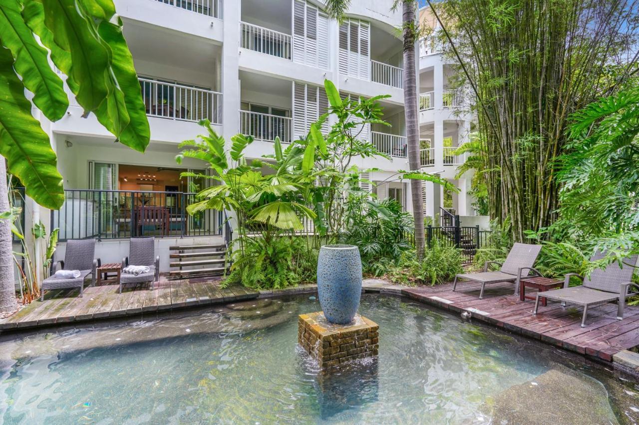 The Beach Club Premium Private Apartments Palm Cove Bagian luar foto