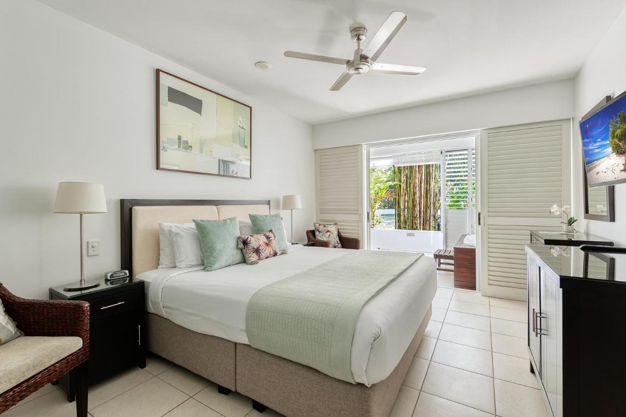 The Beach Club Premium Private Apartments Palm Cove Bagian luar foto