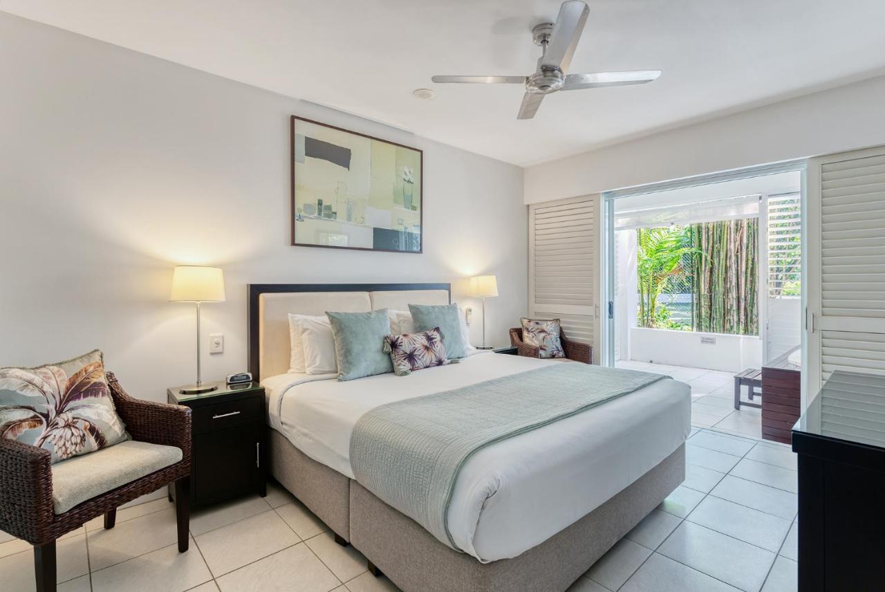 The Beach Club Premium Private Apartments Palm Cove Bagian luar foto