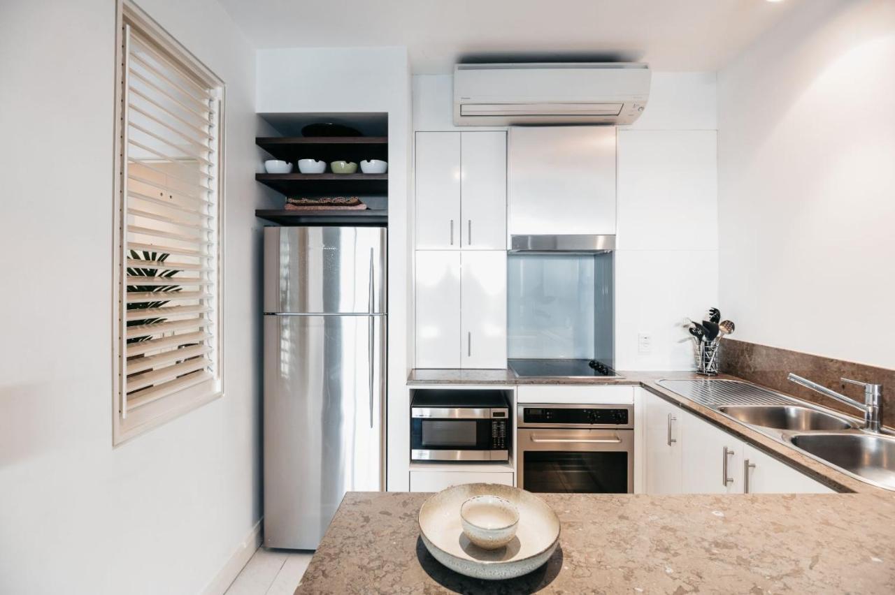 The Beach Club Premium Private Apartments Palm Cove Bagian luar foto