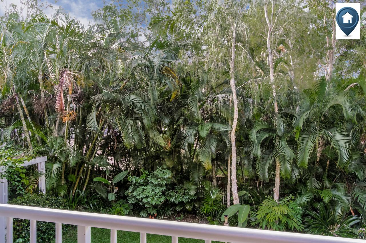 The Beach Club Premium Private Apartments Palm Cove Bagian luar foto